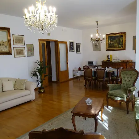 L'eccezione Panzió Lecce